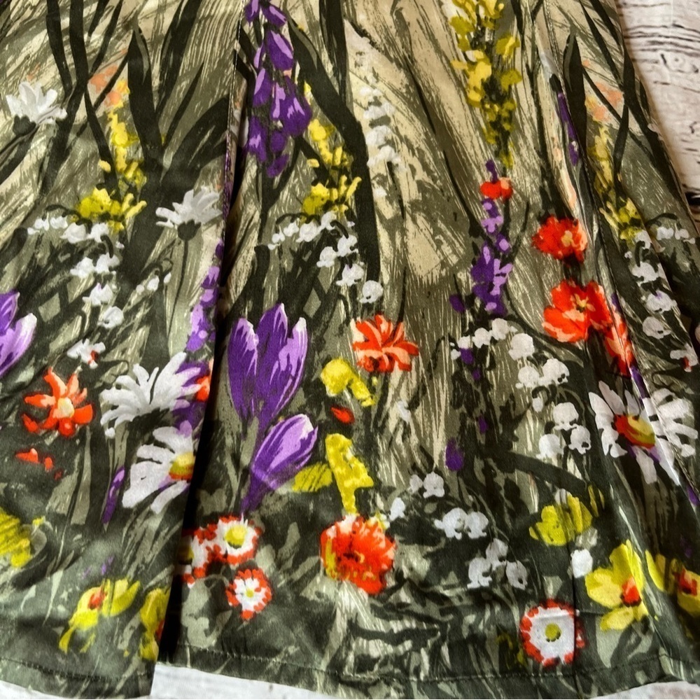 Chico's Silk Floral Print Skirt Size 0 (S) - Picture 7 of 9